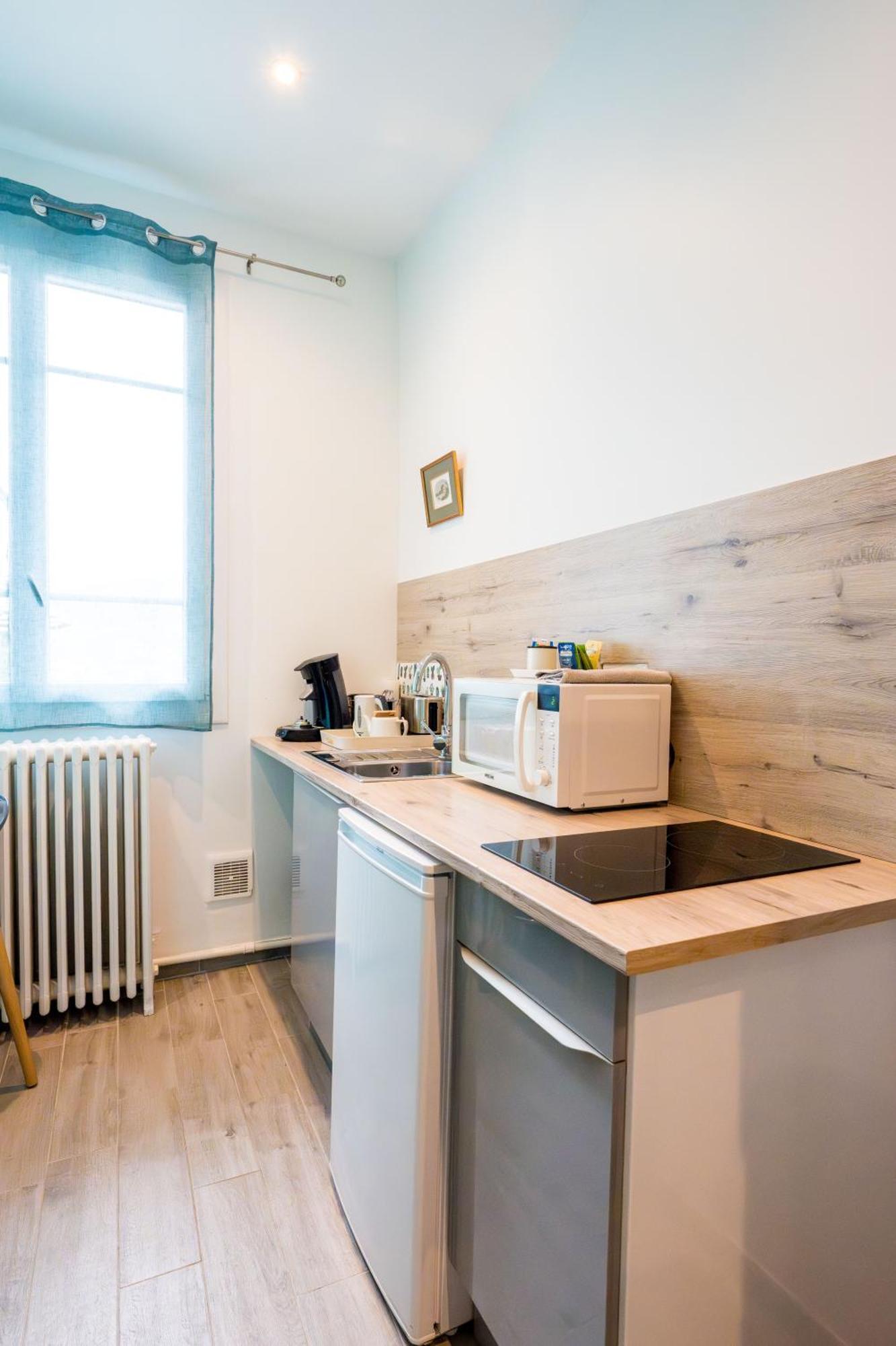 La Maison Jaffran, Suite En Ville Privas Exterior photo